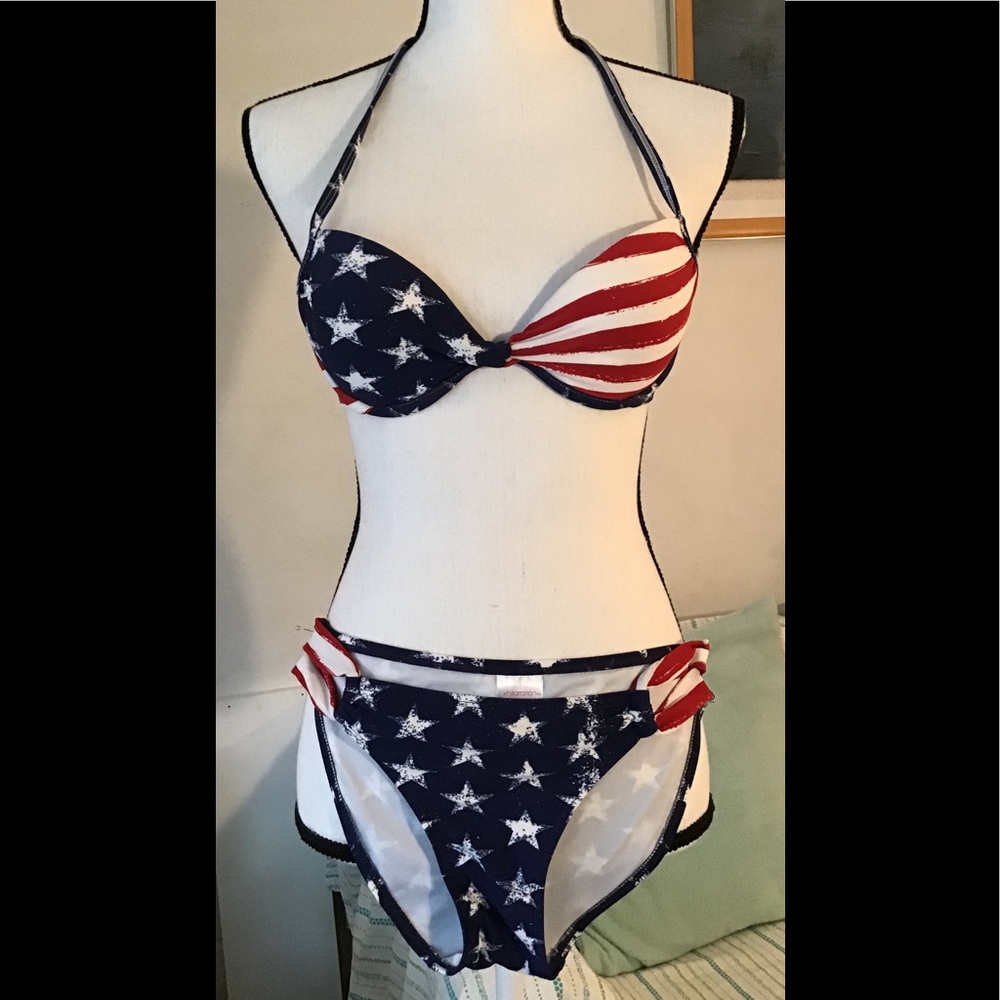 Xhilaration swimming hipster bottom only. S